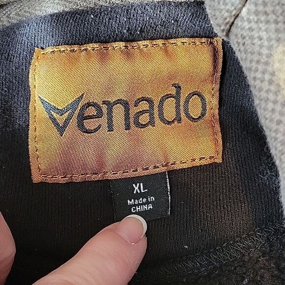 Venado. Camo Hoodie. Size XL. - Picture 8 of 11